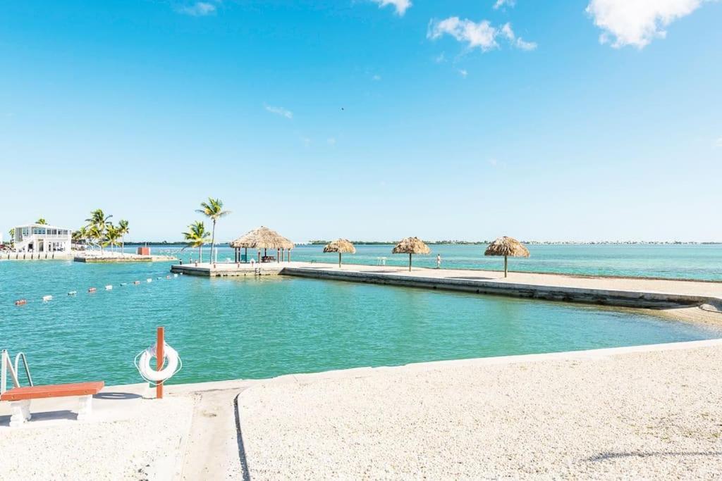 Nautilus...Ocean Front Cottage Retreat ~ Cudjoe Key 外观 照片